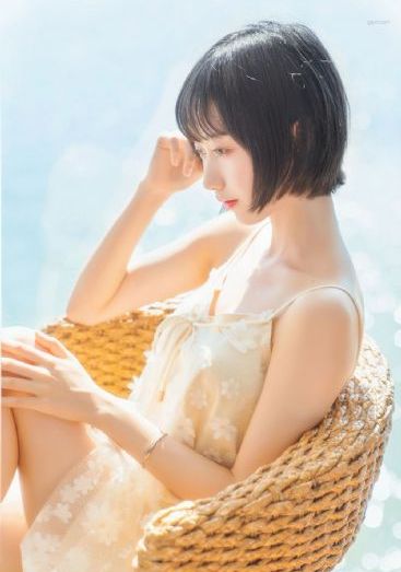 精品美女久久久久久免费