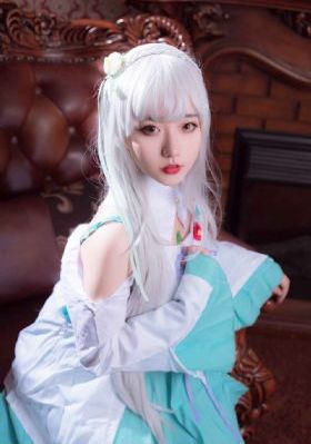 艾曼纽2