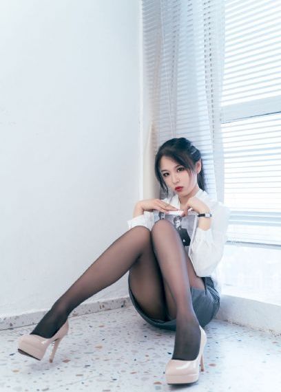 流氓师表粤语歌在线观看