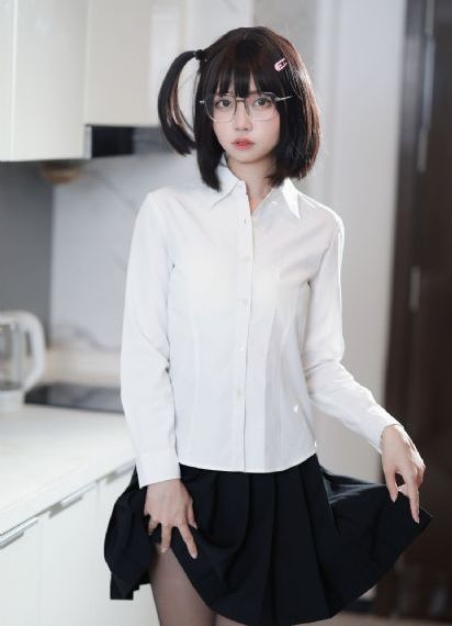 裙底的野兽