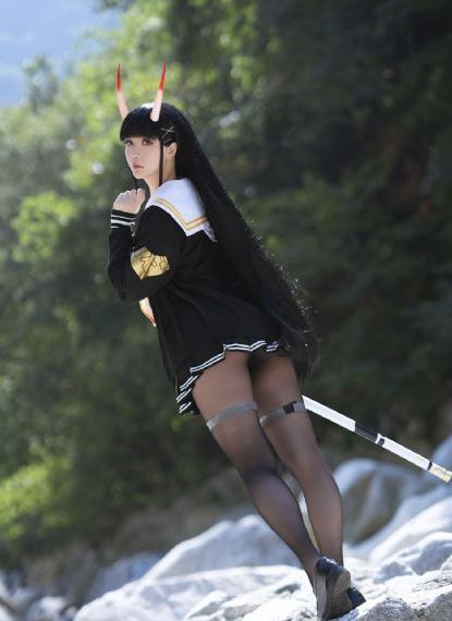 年轻妈妈二