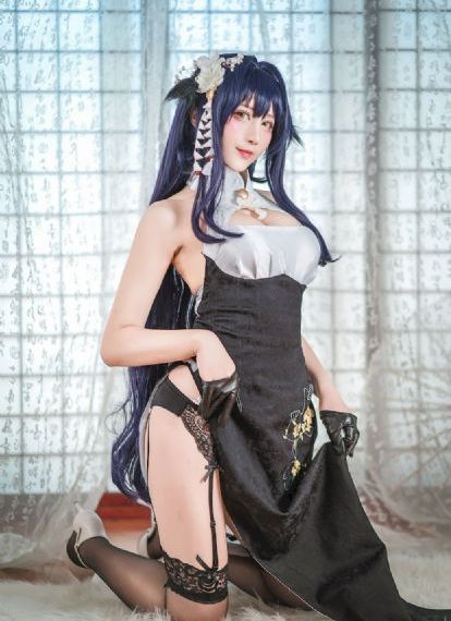 年轻的小姑子