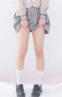 在线观看善良的嫂子