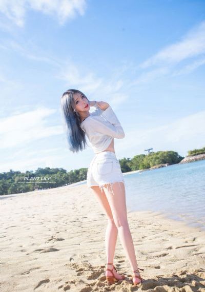 女人张开腿让男人桶视频